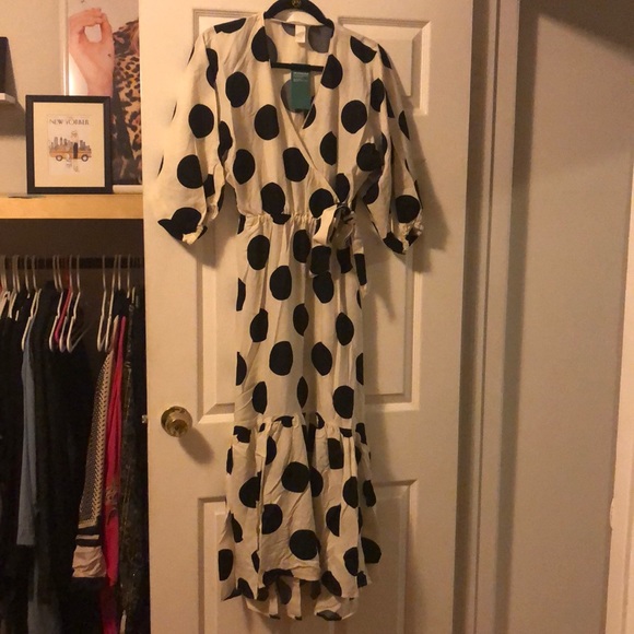 H&M LYOCELL BLACK WHITE SPOT BLOGGER WRAP DRESS XS - Picture 9 of 11